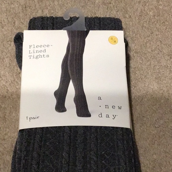 A new day target fleece lined tights - Picture 3 of 3